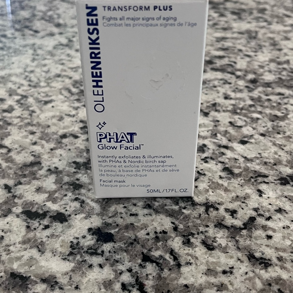 NIB Ole Henriksen PHAT Glow Facial Mask
